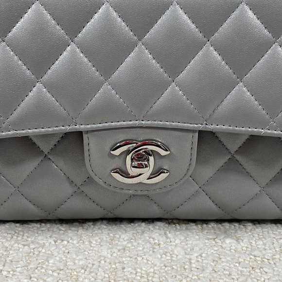 Authentic Chanel Classic Flap Bag Silver Lambskin Bag Medium - Picture 2 of 14
